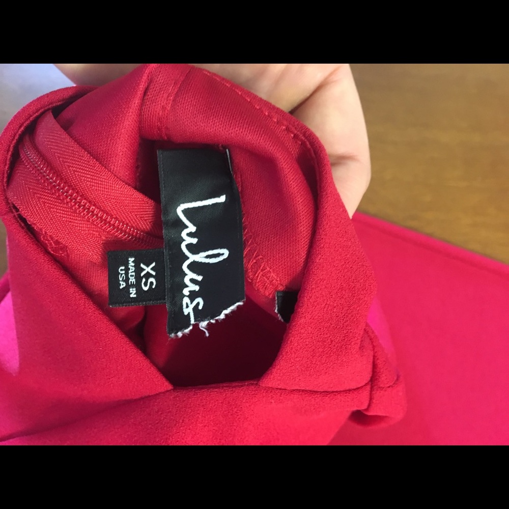 Red Sleeveless Wide-Leg Jumpsuit - Picture 5 of 6